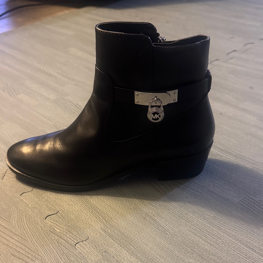 Michael Kors Black Leather Ankle Booties
